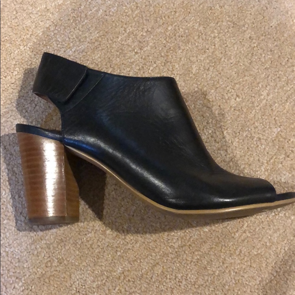 Block heel - Picture 2 of 4